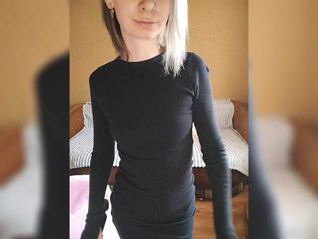 prettyKris's BongaCams show and profile