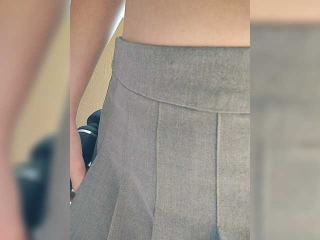 prettyKris's BongaCams show and profile