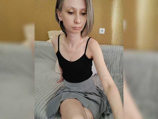 prettyKris's BongaCams show and profile