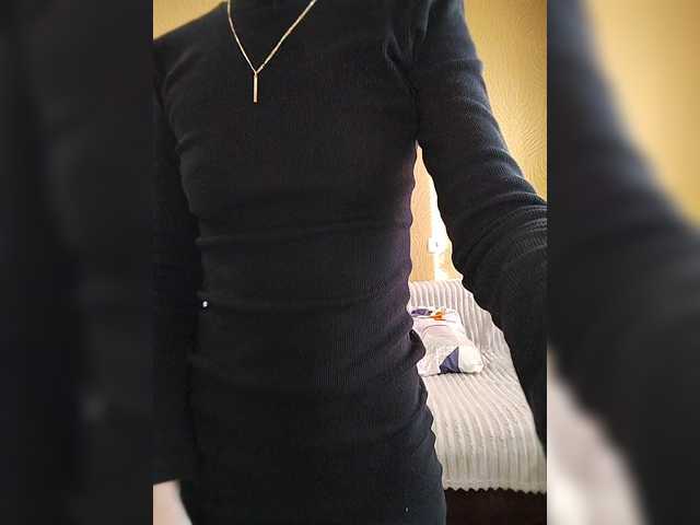 prettyKris's BongaCams show and profile