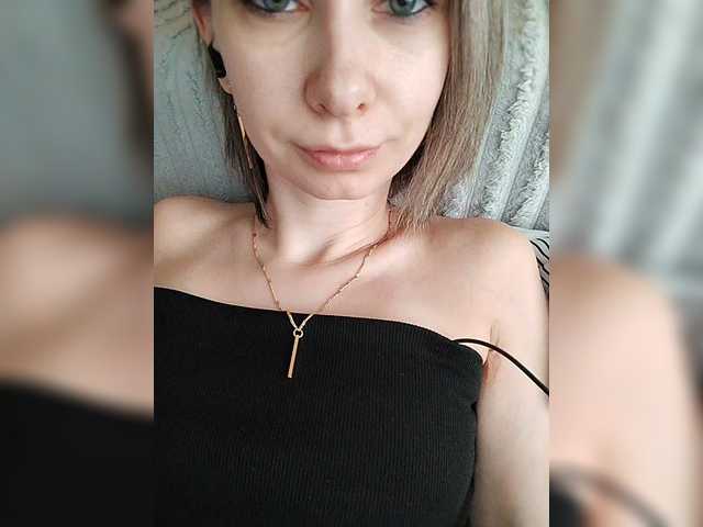 prettyKris from BongaCams is Freechat