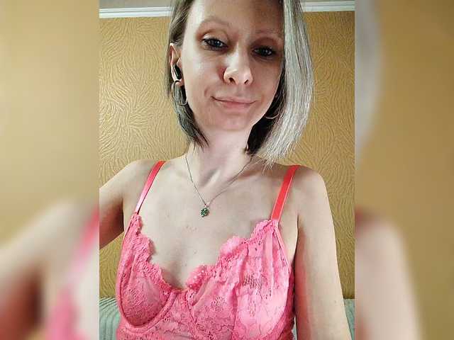 prettyKris from BongaCams is Freechat