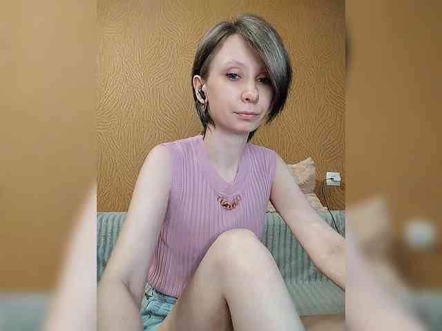 -Christina- webcam