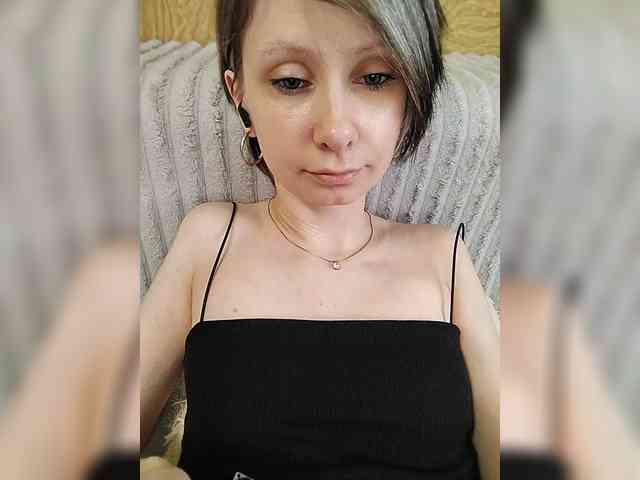 -Christina- webcam
