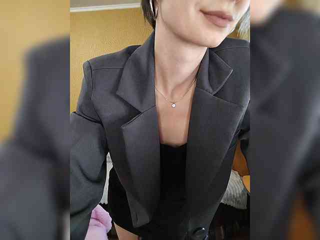 -Christina- webcam