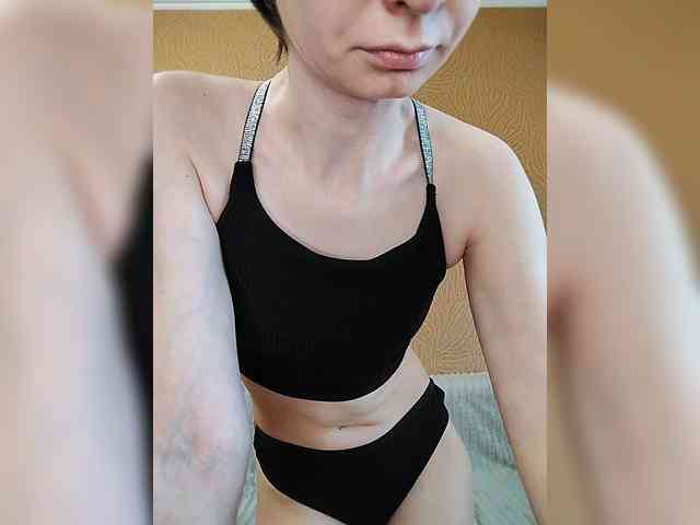 -Christina- webcam