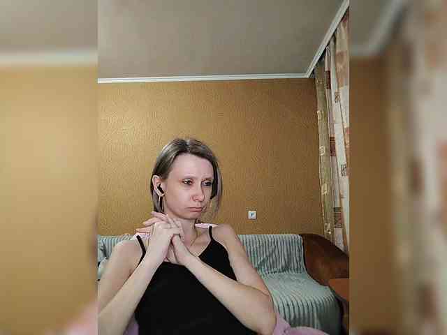 prettyKris Live Webcam on BongaCams