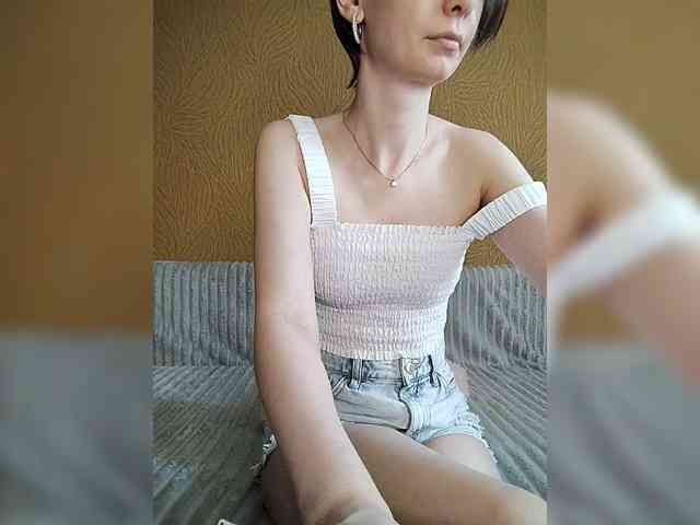 -Christina- webcam