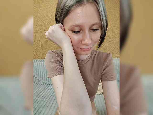 -Christina- webcam
