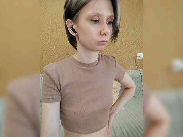 -Christina- webcam