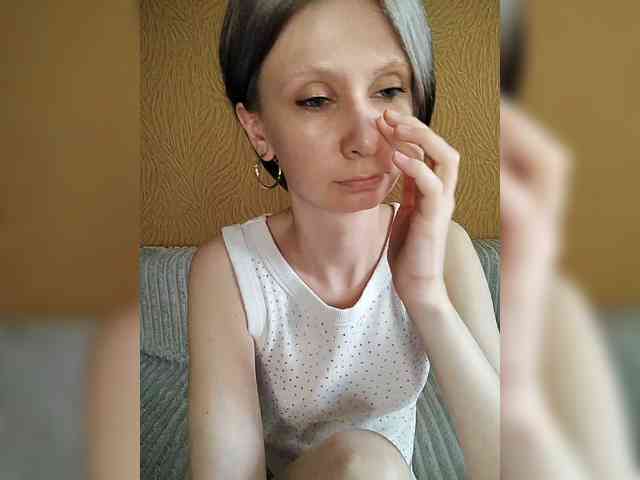 -Christina- webcam