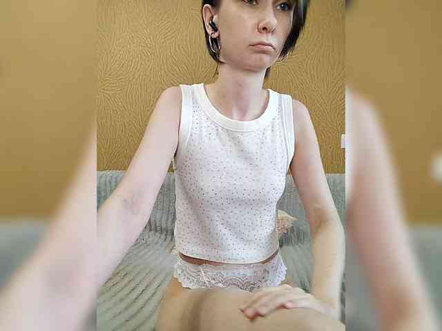 -Christina- webcam