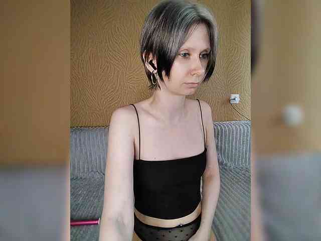 -Christina- webcam
