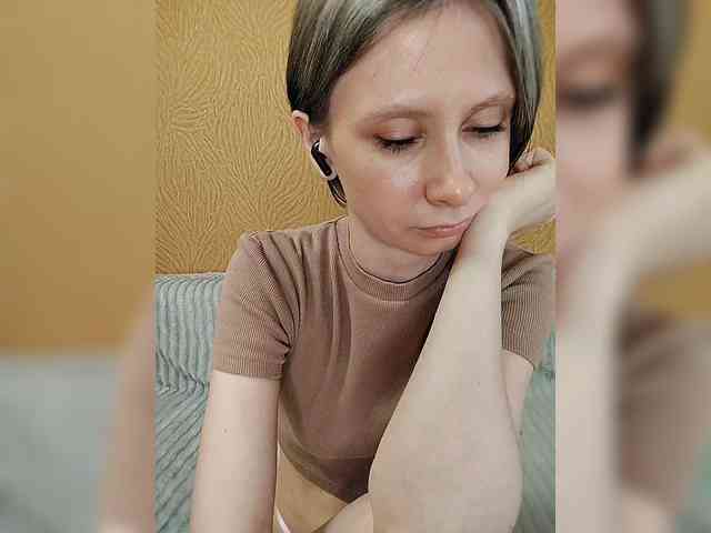 -Christina- webcam