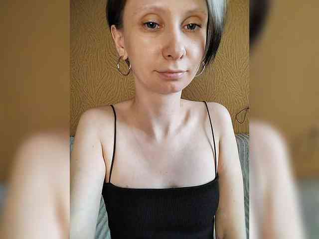 -Christina- webcam