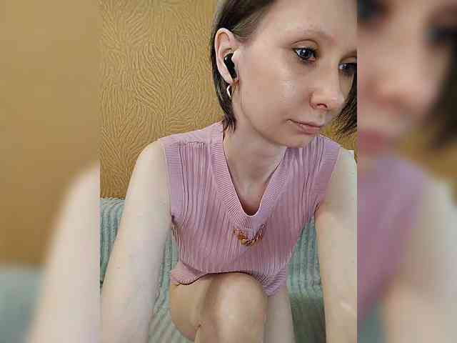 -Christina- webcam