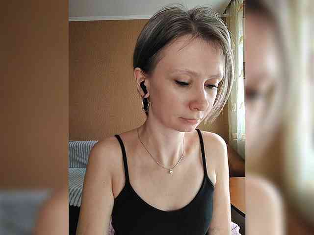 -Christina- webcam