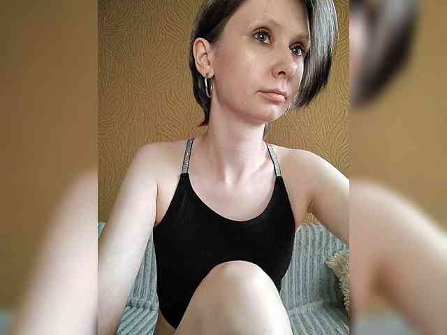-Christina- webcam