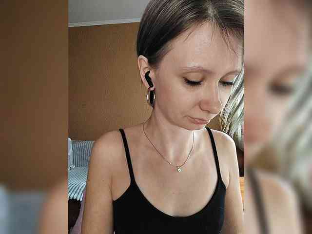 -Christina- webcam