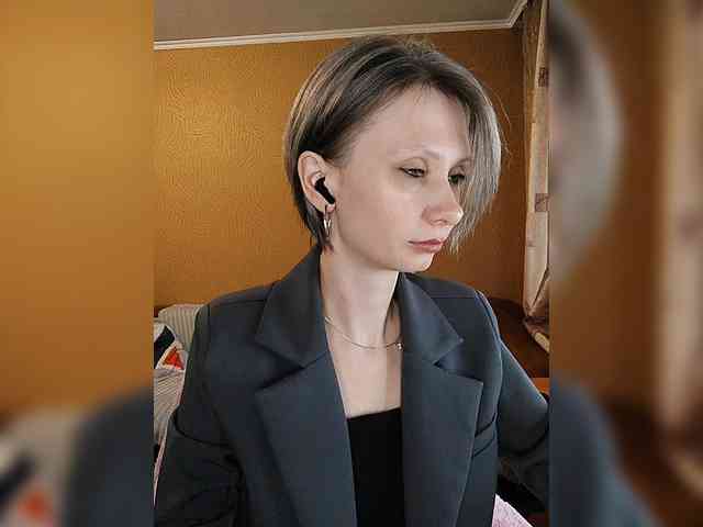 -Christina- webcam