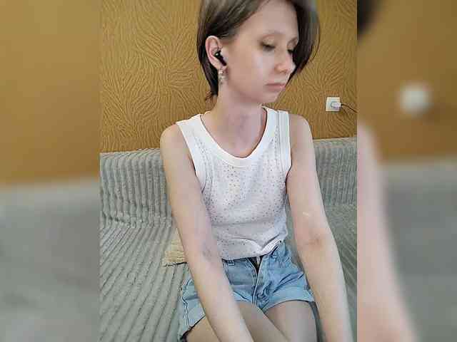 -Christina- webcam