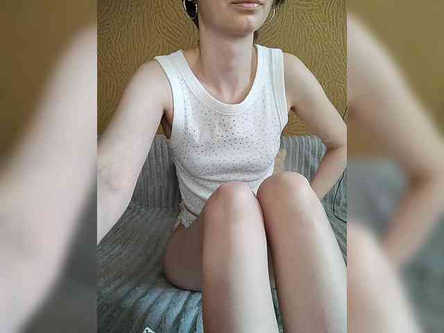-Christina- webcam