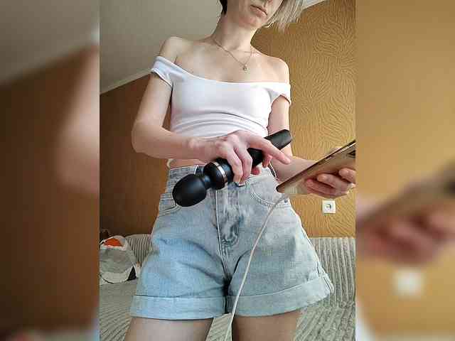 prettyKris Live Webcam on BongaCams