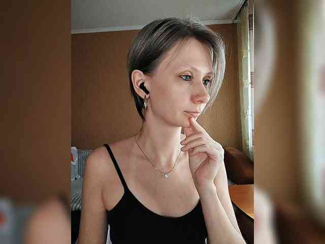 -Christina- webcam