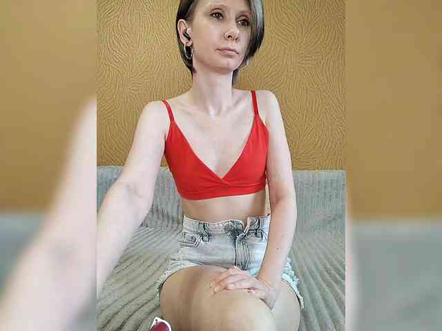 -Christina- webcam