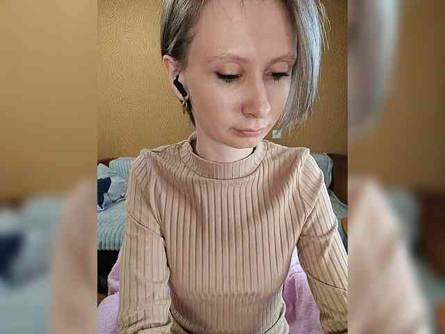-Christina- webcam
