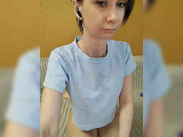 -Christina- webcam
