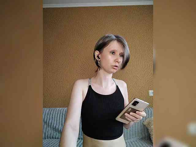-Christina- webcam
