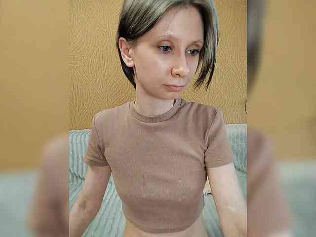 -Christina- webcam