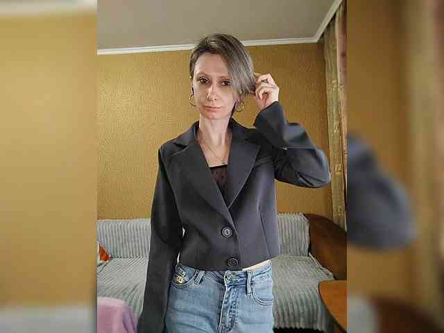 -Christina- webcam
