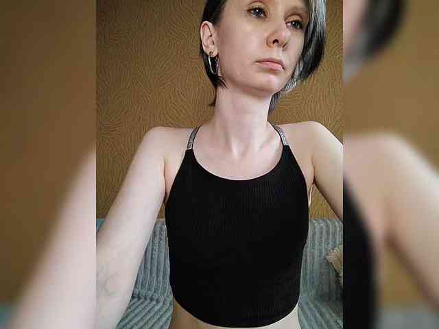 -Christina- webcam