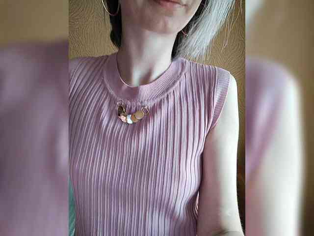 -Christina- webcam