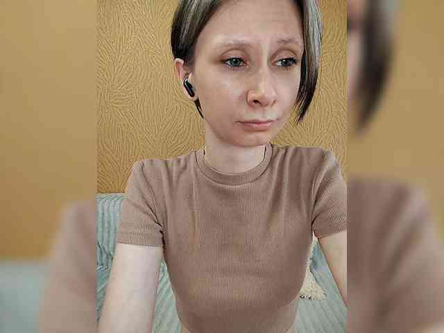 -Christina- webcam