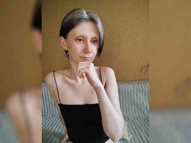 -Christina- webcam