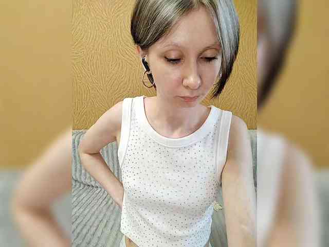 -Christina- webcam