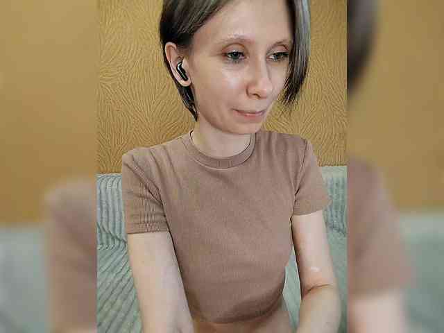 -Christina- webcam