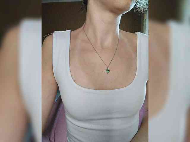 -Christina- webcam
