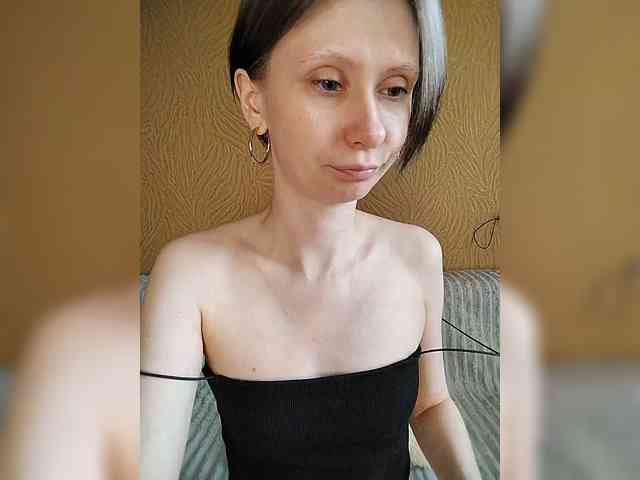 -Christina- webcam