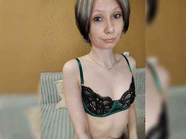 -Christina- webcam