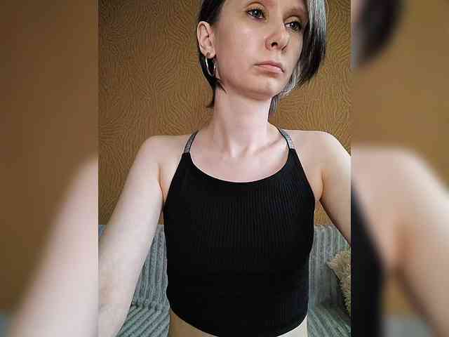 -Christina- webcam