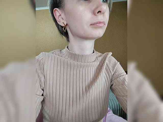 -Christina- webcam