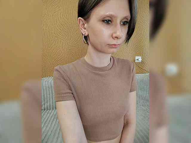 -Christina- webcam