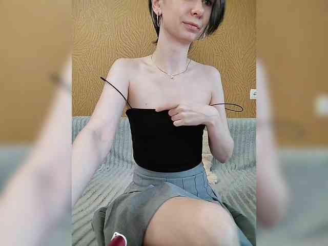 -Christina- webcam