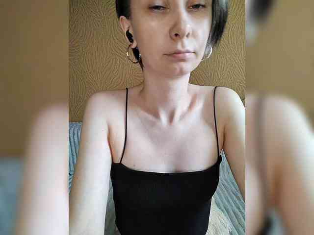 -Christina- webcam