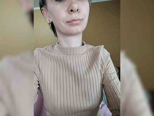 -Christina- webcam