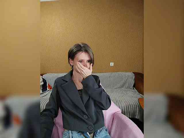 -Christina- webcam